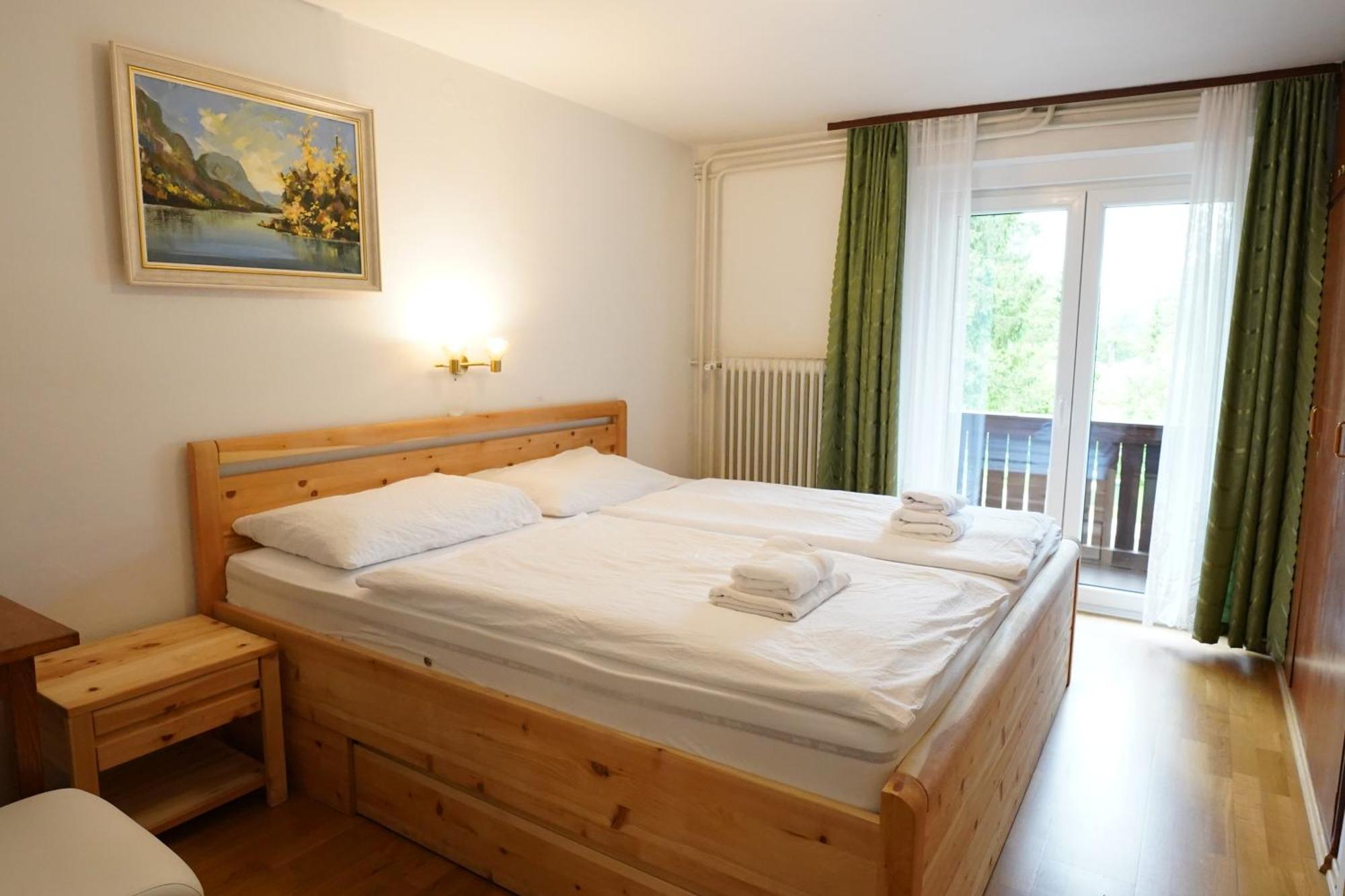 Sobe In Apartmaji Pri Ukcu Bohinj Eksteriør bilde